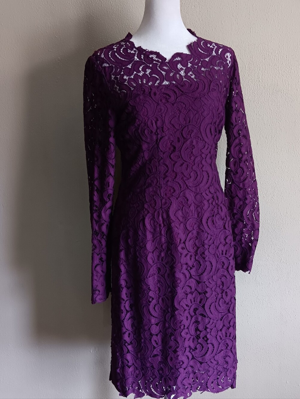 Elie Tahari Purple Lace Long Sleeve Sheath Dress Size 4, Fall Summer